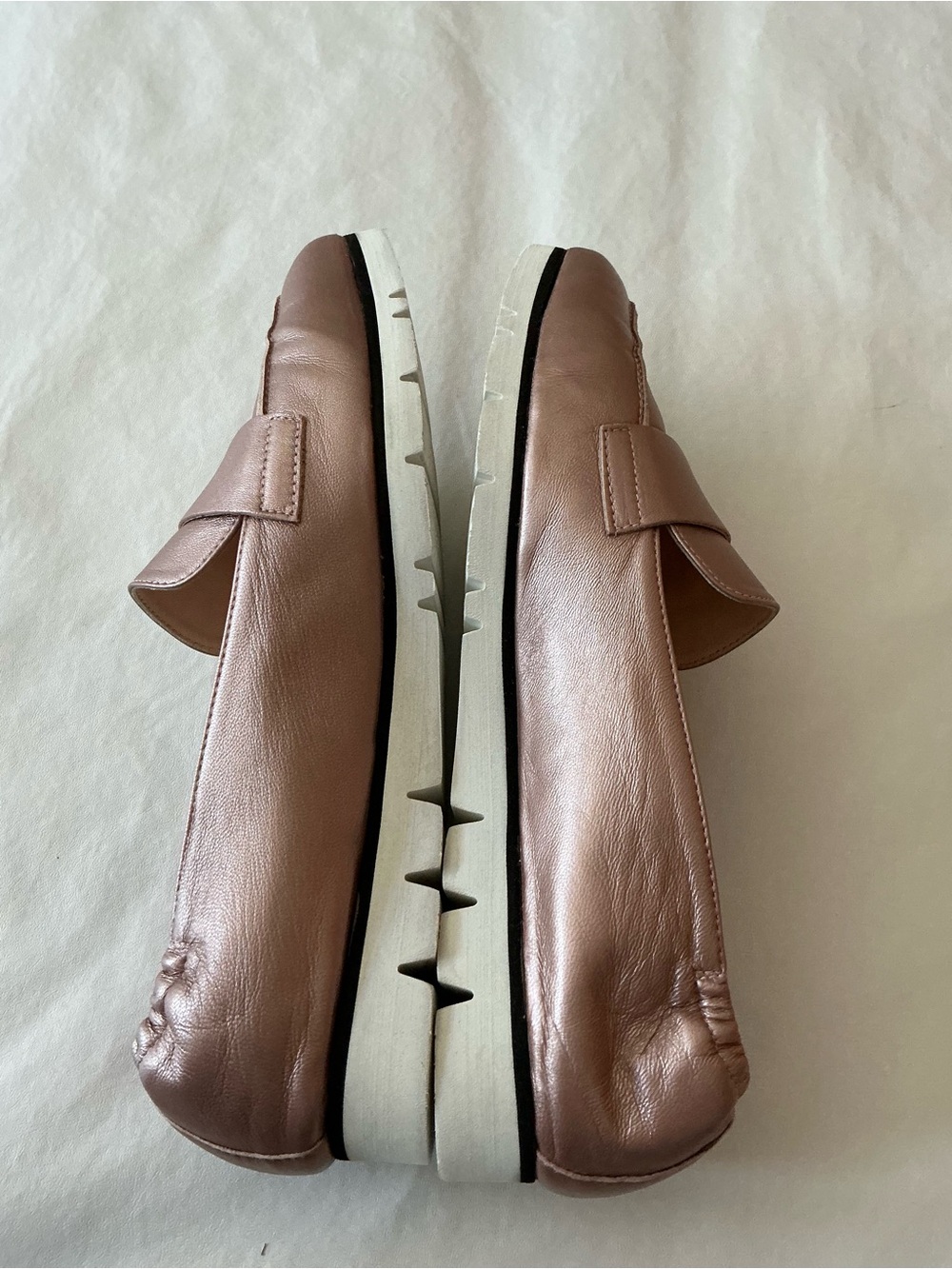 AGL Micro Pointed Toe Loafer in Metallic Rose Pink Leather Size 42 - Picture 8 of 10
